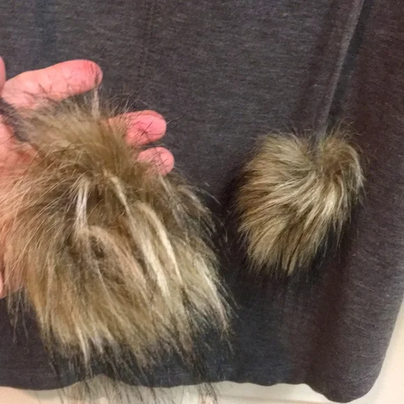 Taupe Poncho with Faux Fur Trim & Pom Poms - Picture 6 of 8